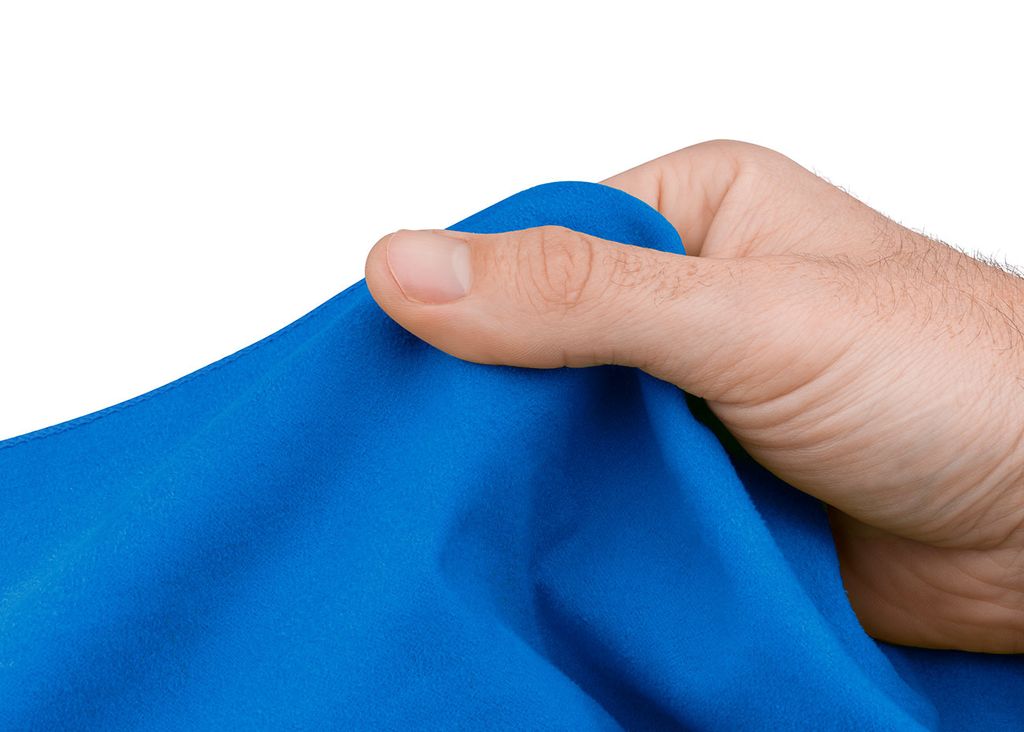 ADRYA_DryliteTowel_USP_02_LuxuriousSoftSuedeFeel_Cobalt.jpg