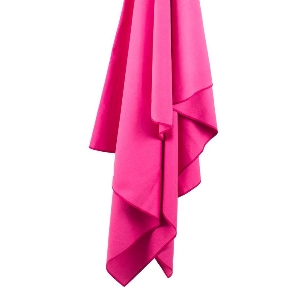 63052-63012-microfibre-travel-towel-pink-1_0