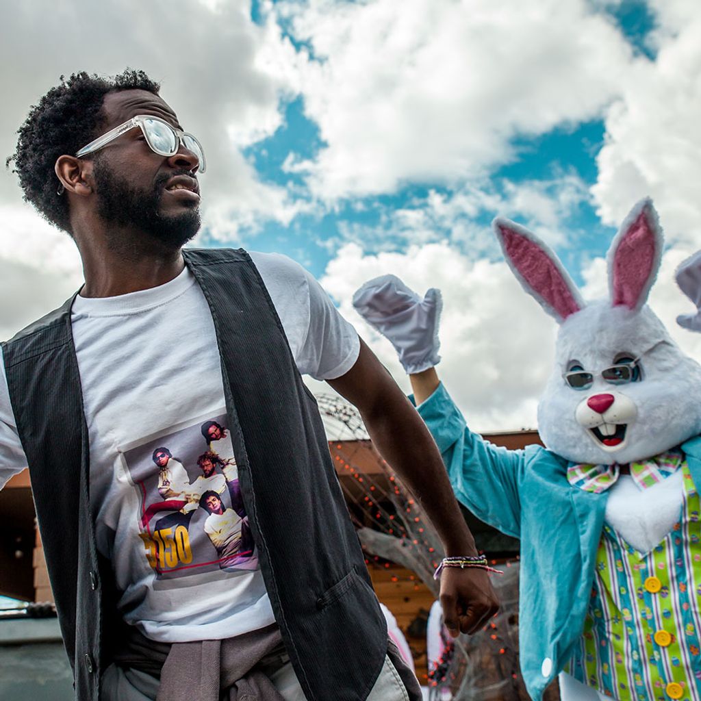 easter_bunny_sunnies_0007_lifestyle_clear_2.jpg