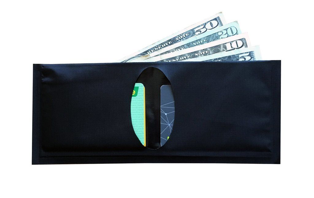 Scrubba-black-wallet-open.jpg