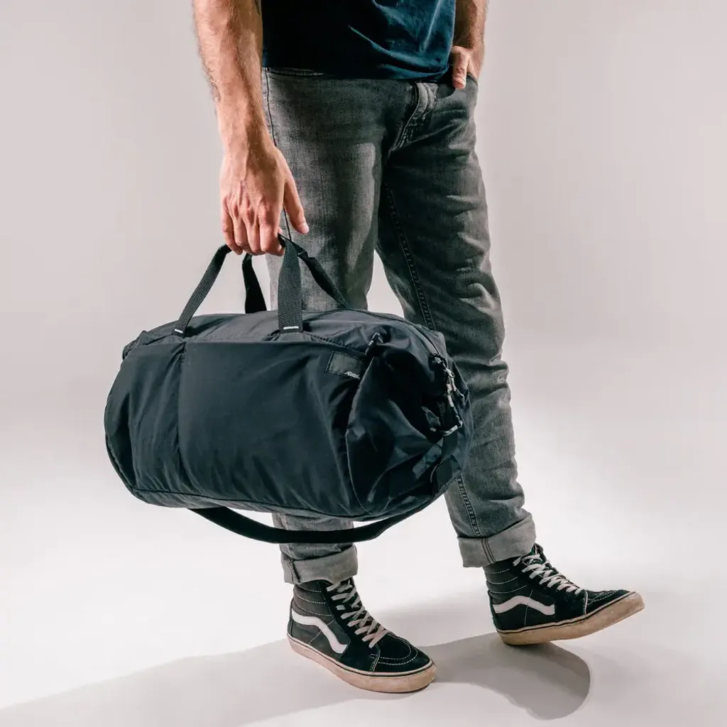 11Matador_ReFractionSeries_Studio_Duffle_35
