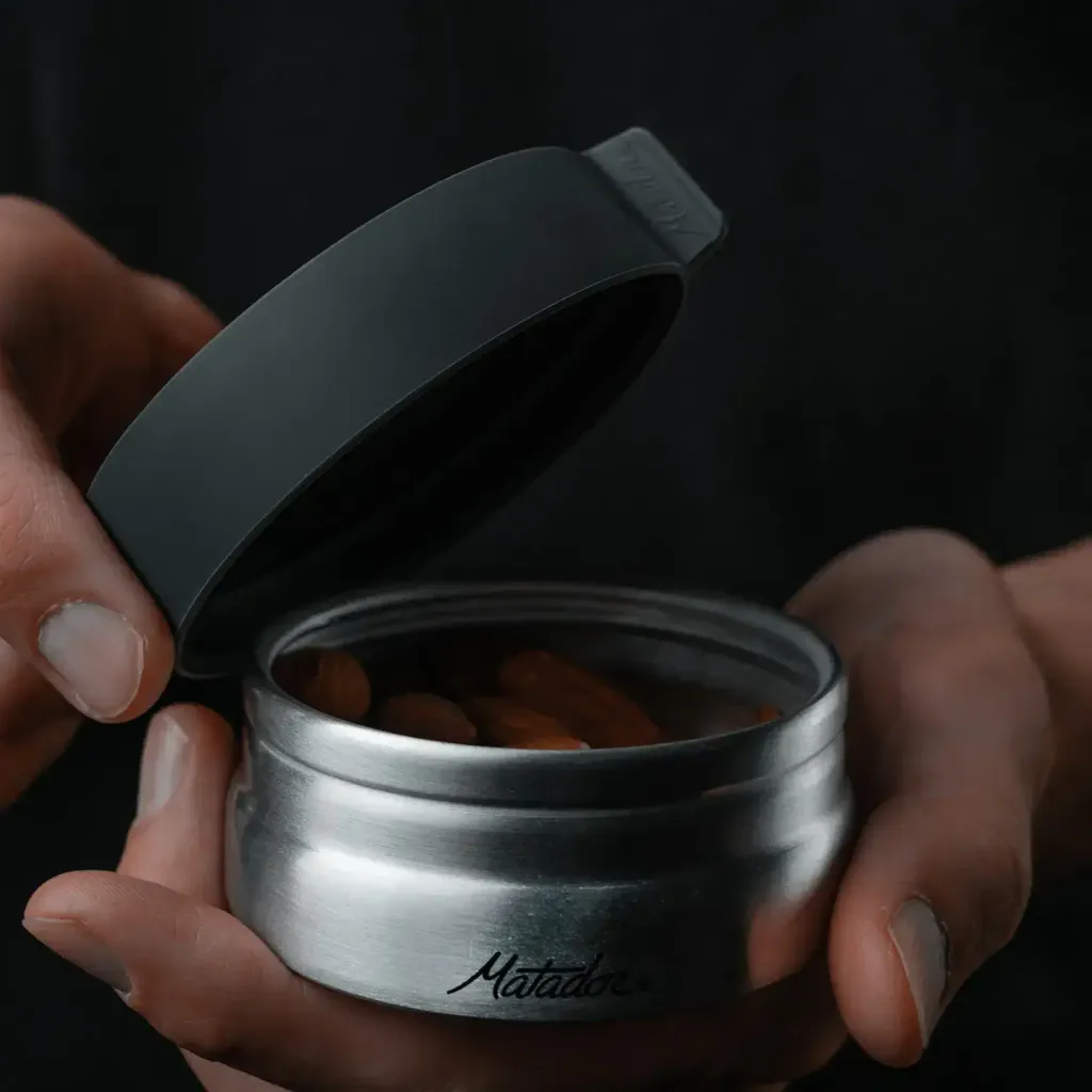 matadortravelcanister8