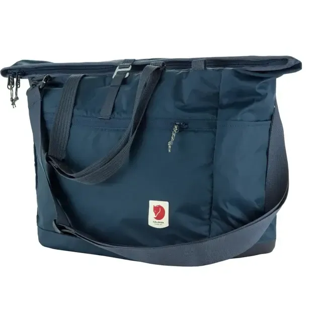 high_coast_tote_30_23200331-560_f_main