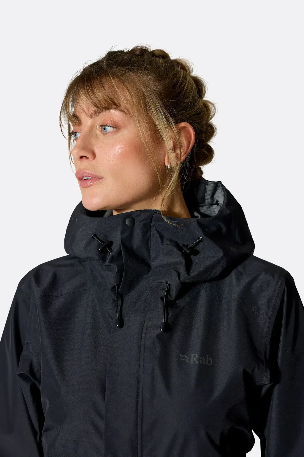 womens_downpour_jacket_black_qwi_07_tmb_model_11946