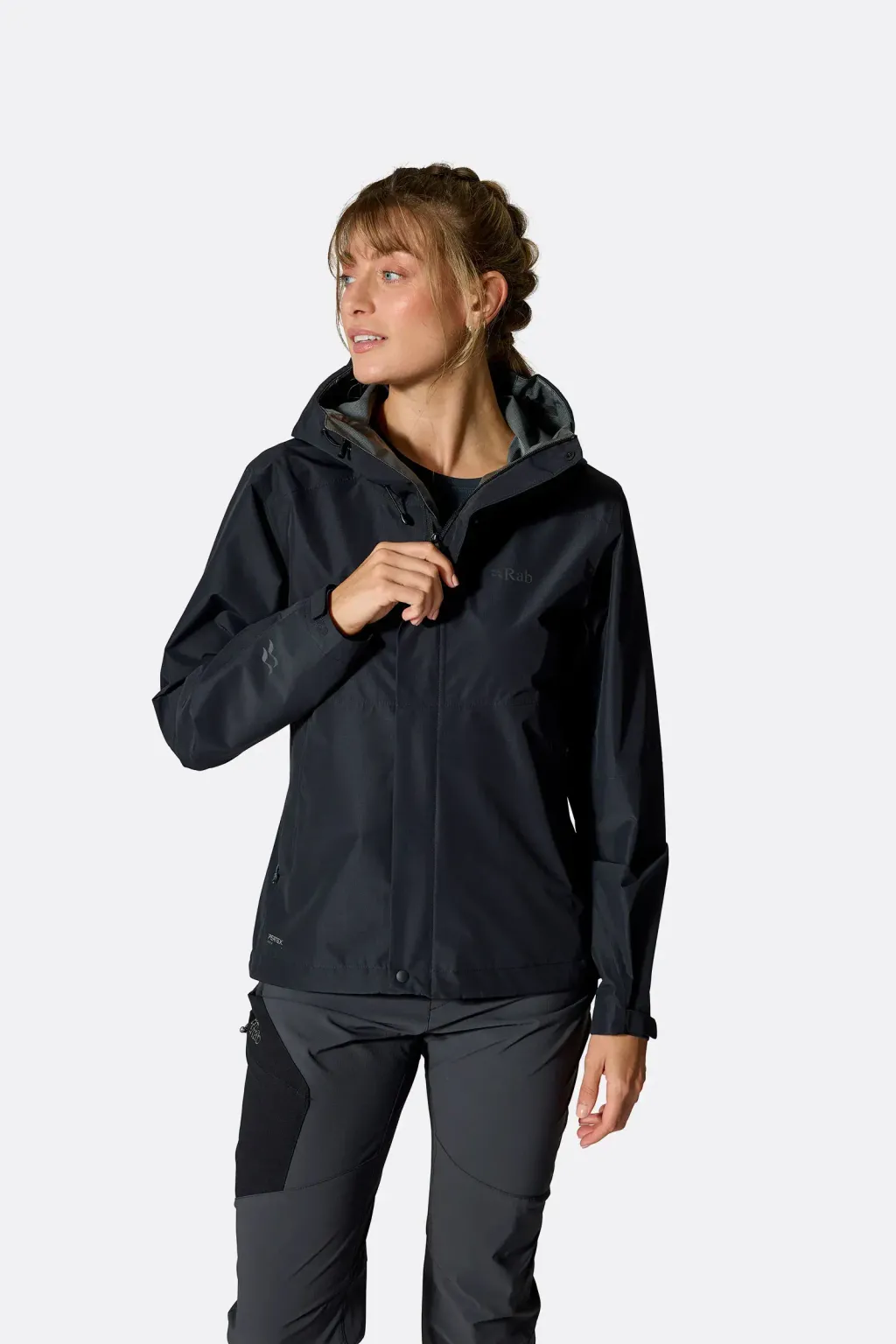 womens_downpour_jacket_black_qwi_07_tmb_model_11932