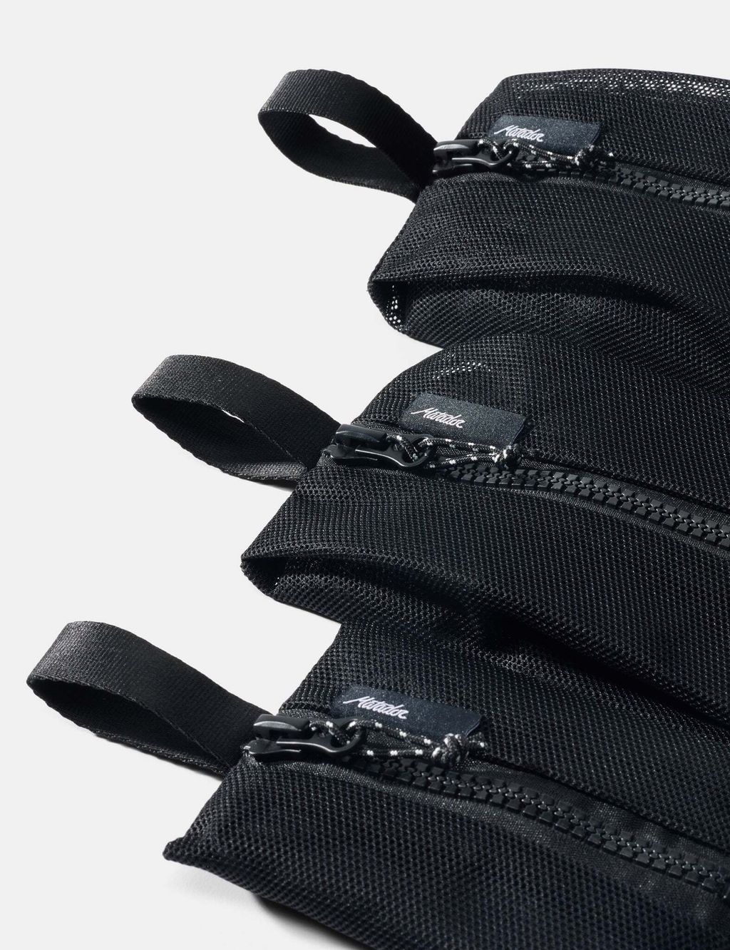 MATMOB3001BK_Matador_Meshbags_2_e347dcb5-8c22-4e26-96b5-f2352527722a_2048x2048