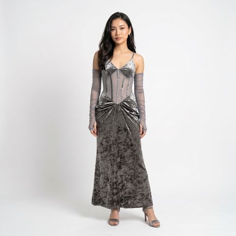 Apply_the_clothing_202604211438