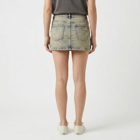 BACK_PANTS_202605261340