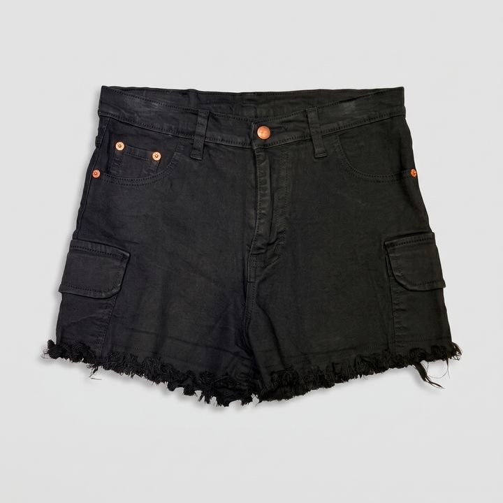 Clothing_flatlay_product_image_2K_202607132023