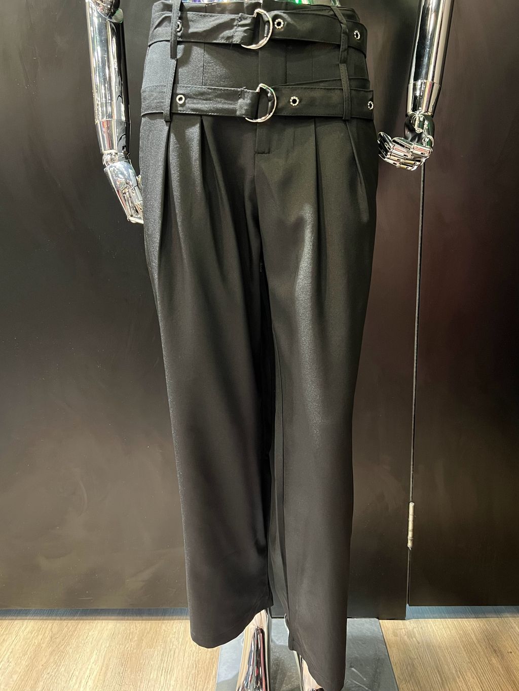 MEITU_20251208_202453359