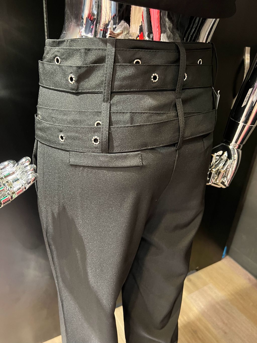 MEITU_20251208_202555179