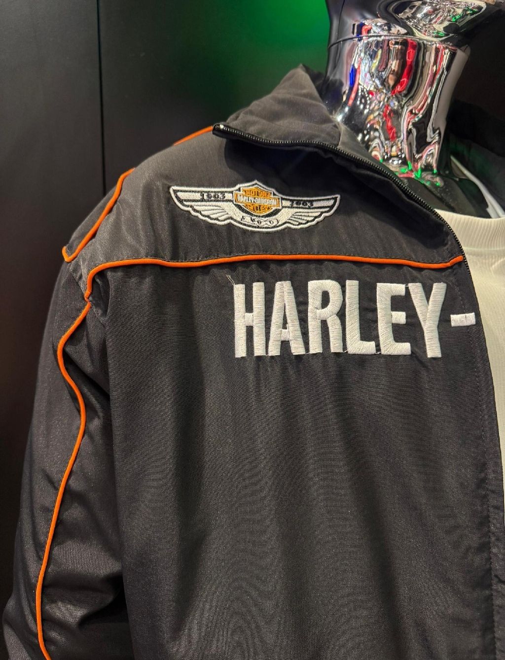 Screenshot_20251217_212404