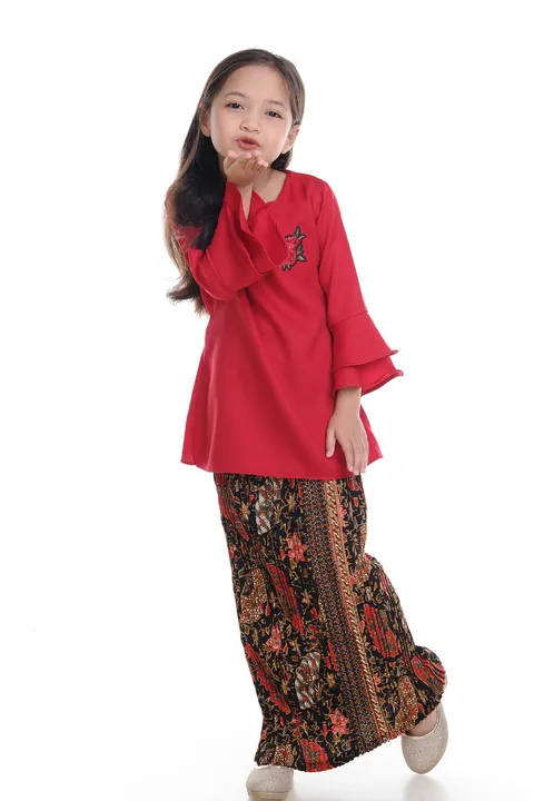 Hijaju Kurung Batik Naura (13).png