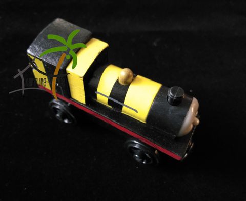 bee02.jpg