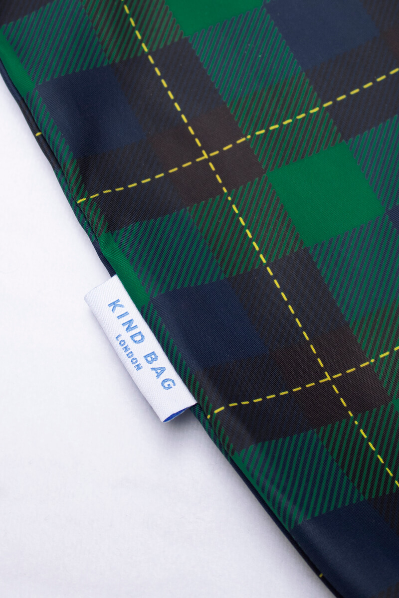 TOTE_Tag-Tartan.jpg