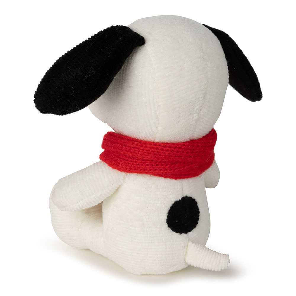 33177005 Snoopy Sitting With Scarf - 17 cm - 7-_3