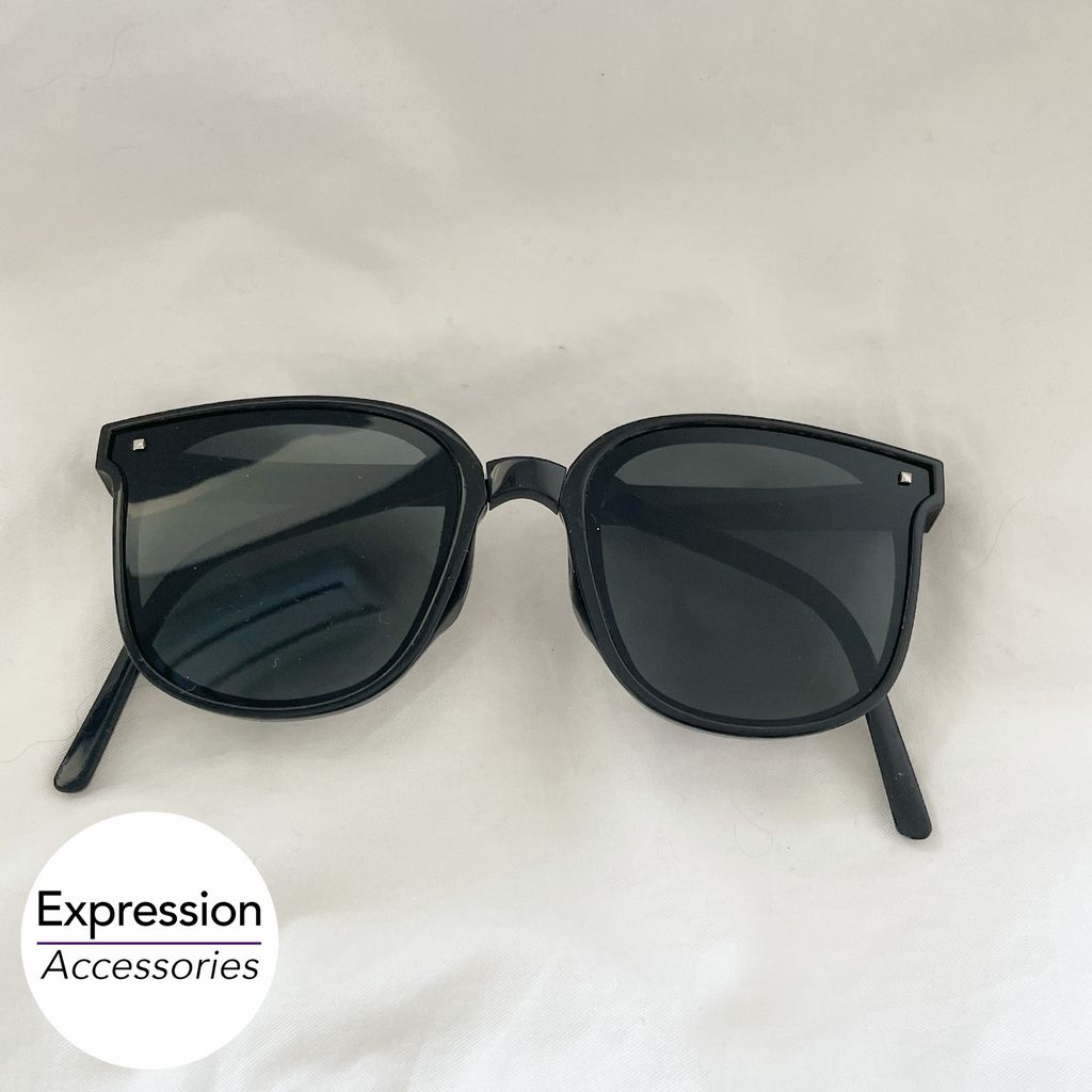 ShadesB