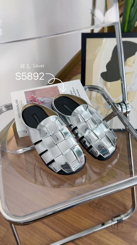 5CDC467C-D183-47F0-A9DD-7584E14C31B1