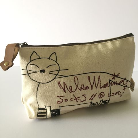 Socks Cat Clutch Pouch_Beige.jpg