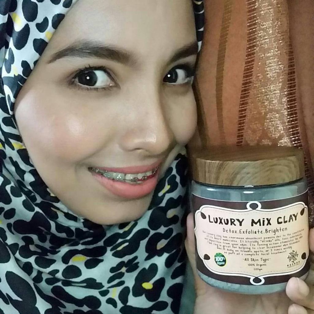 FREE SKINCARE SAMPLE