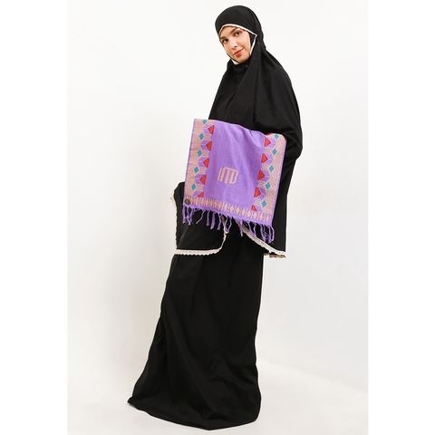 sg-11134201-22100-affqu4cbguivfe