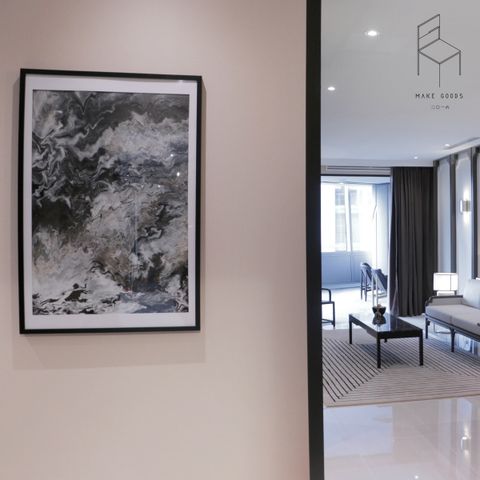 Marbling in Frame.jpg