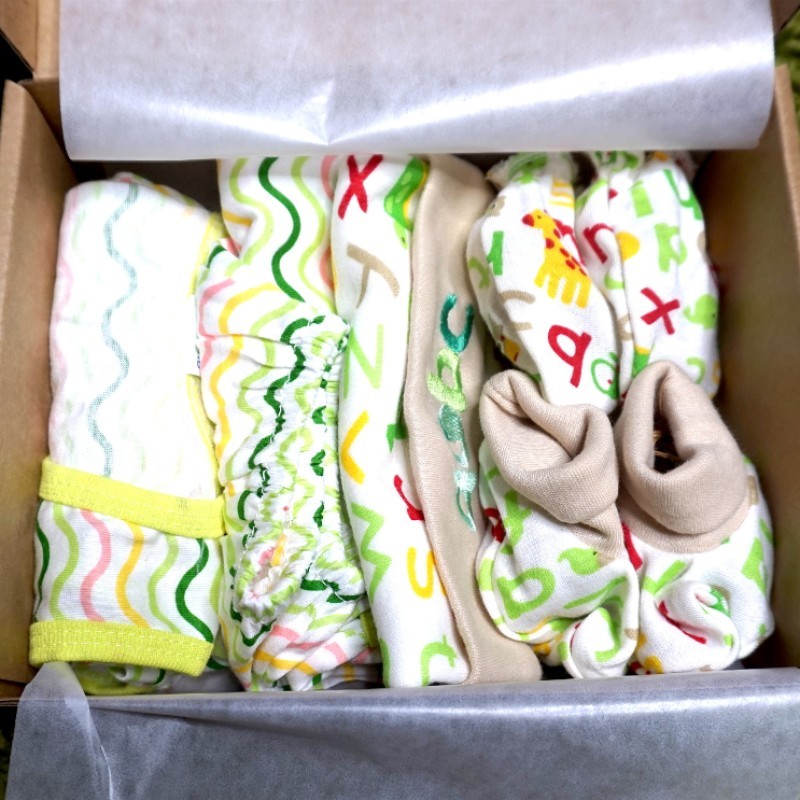 TheaTheo GIft Box 1 @ TheaTheo.JPG