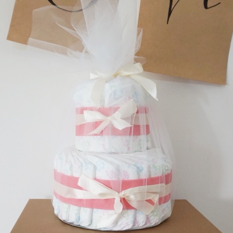 Diaper Cake @ www.theatheo.com copy.jpg