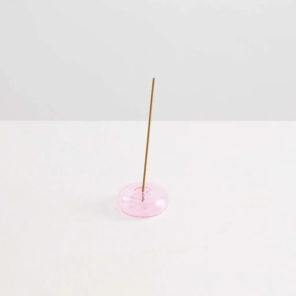 MaisonBalzac_LeGalet_GlassPebble_IncenseHolder_Pink_1_a37d8215-e303-41ae-a6f6-77bf26db800b_5000x