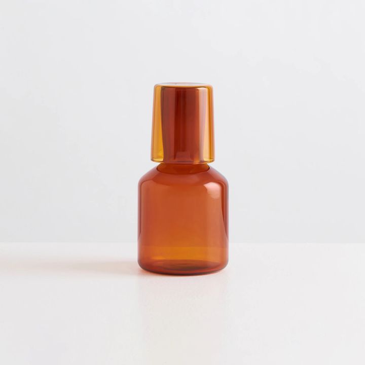 MaisonBalzac_J_aiSoifCarafe_Amber_1_7f3944c9-a76d-47dc-8260-a9c574de3de9_5000x