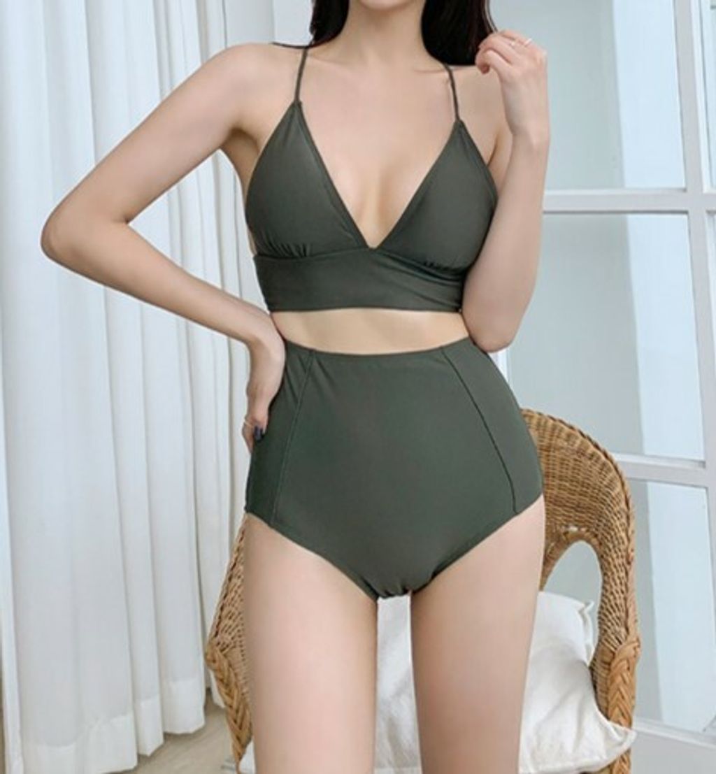 twopiece_plaint_swimsuit_armygreen