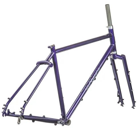 Piolet_from_back.jpg