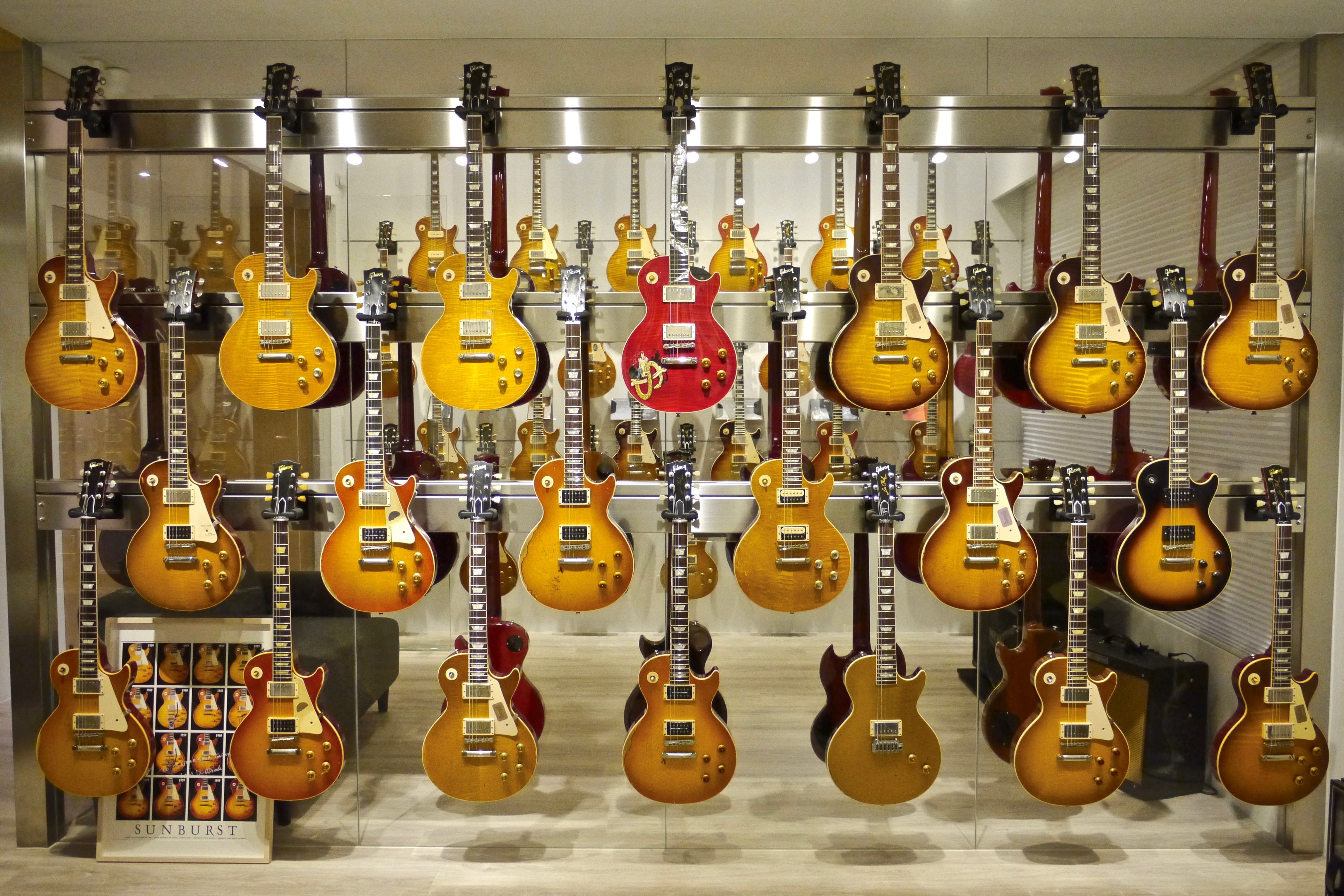 ABOUT US Guitar Shop Taiwan