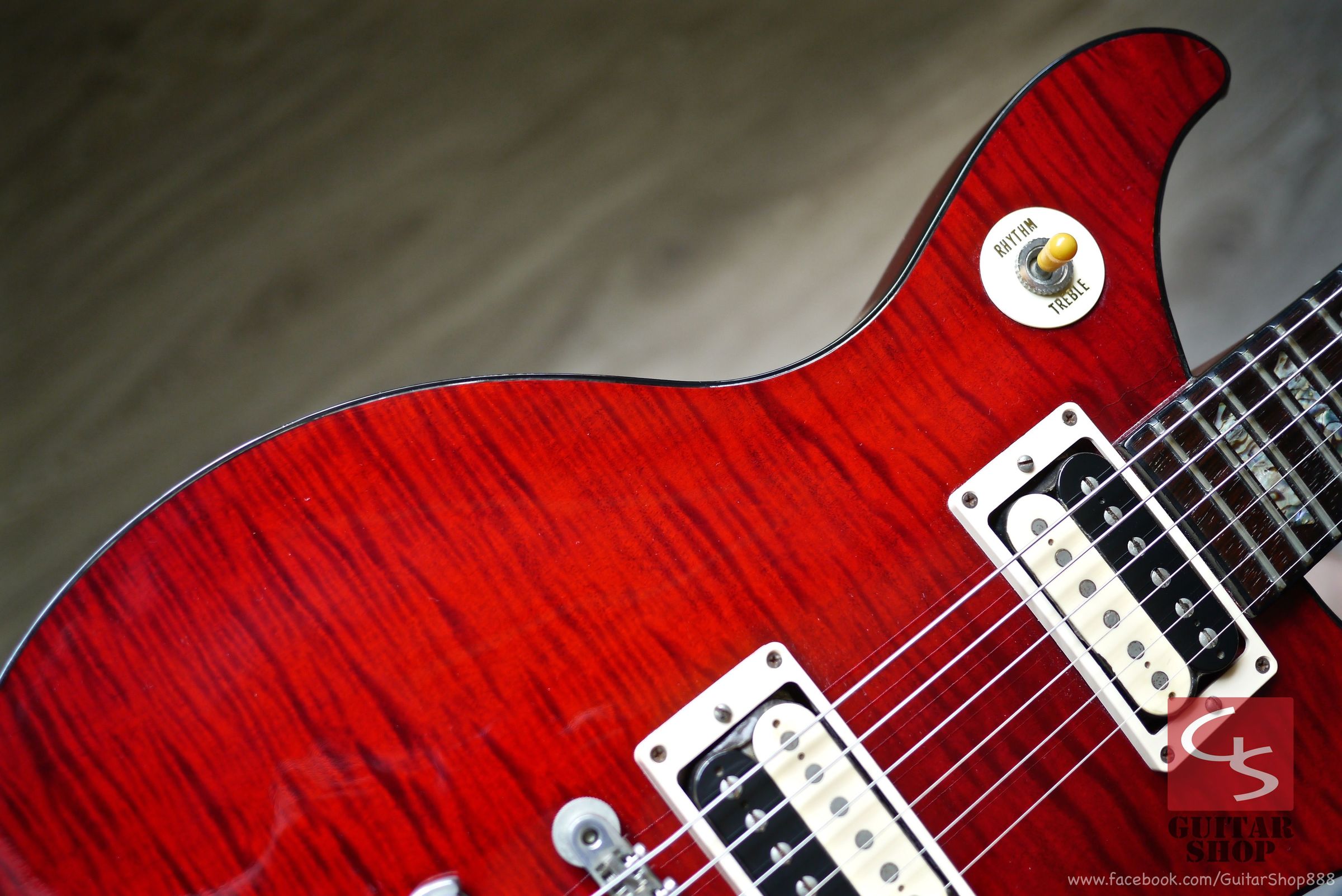 稀有逸品Gibson Custom Shop Tak Matsumoto DC Cherry Red Flame Top 