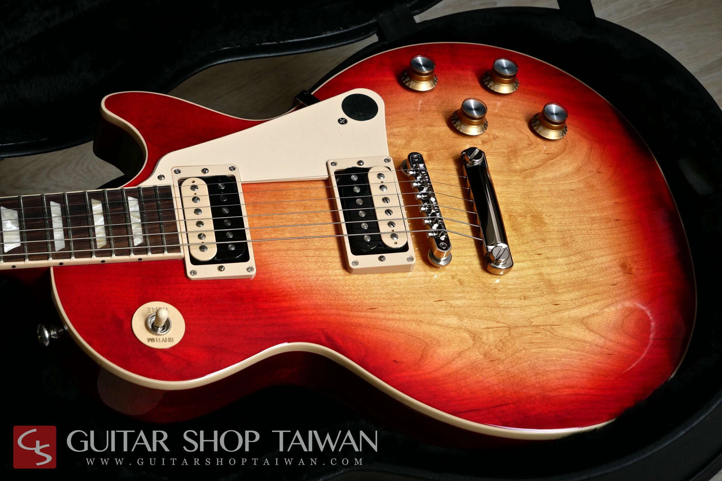 全新2022 Gibson Les Paul Classic Heritage Cherry Sunburst