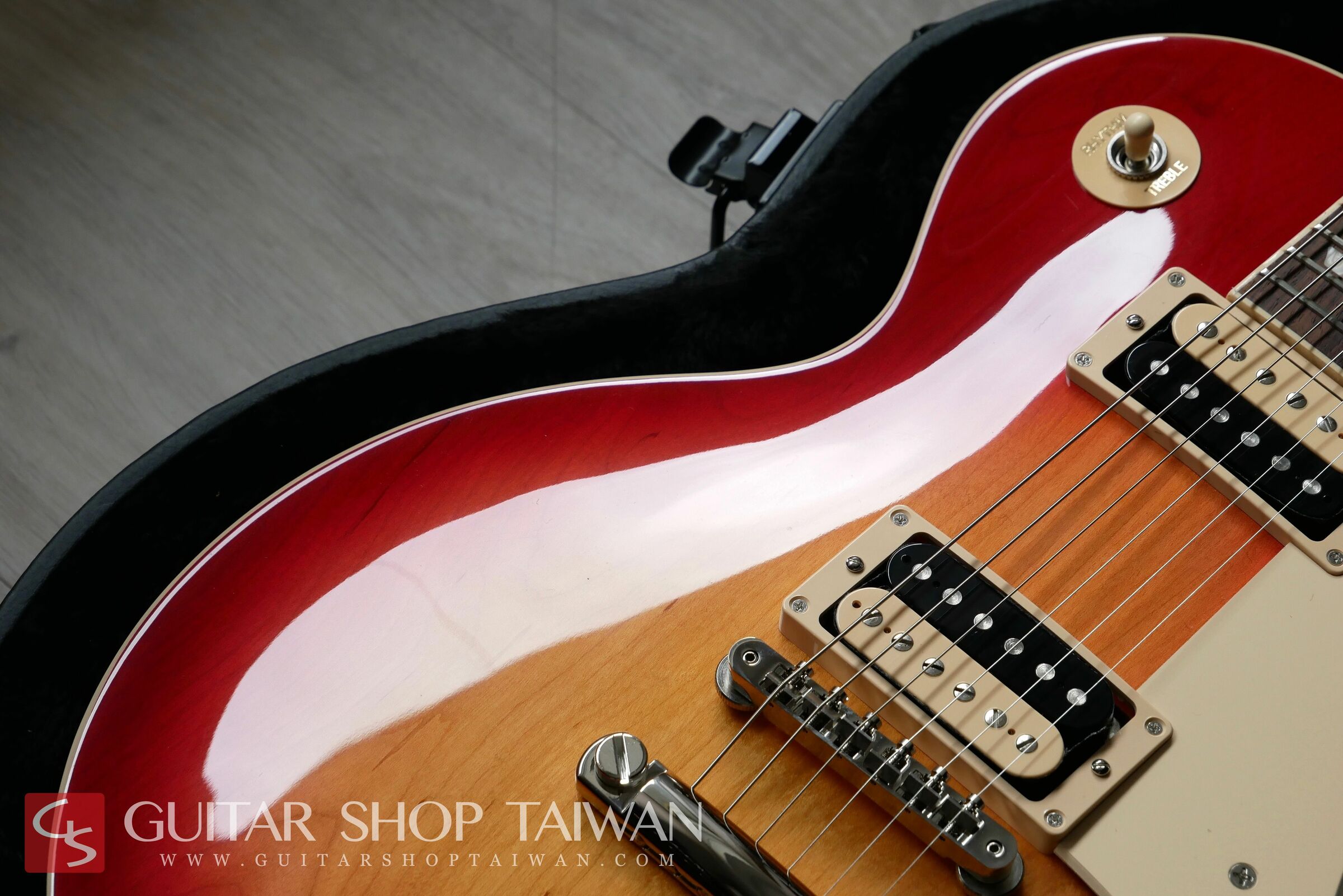 全新2022 Gibson Les Paul Classic Heritage Cherry Sunburst