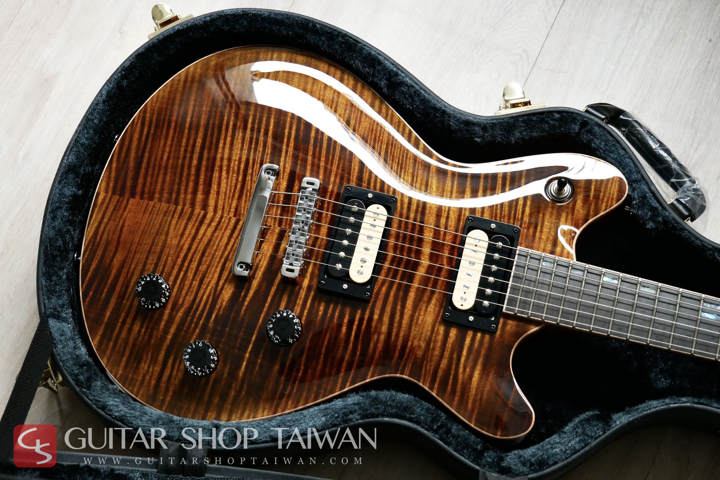 T's Guitars Arc-Standard 22 Custom-Tiger Eye – Guitar Shop