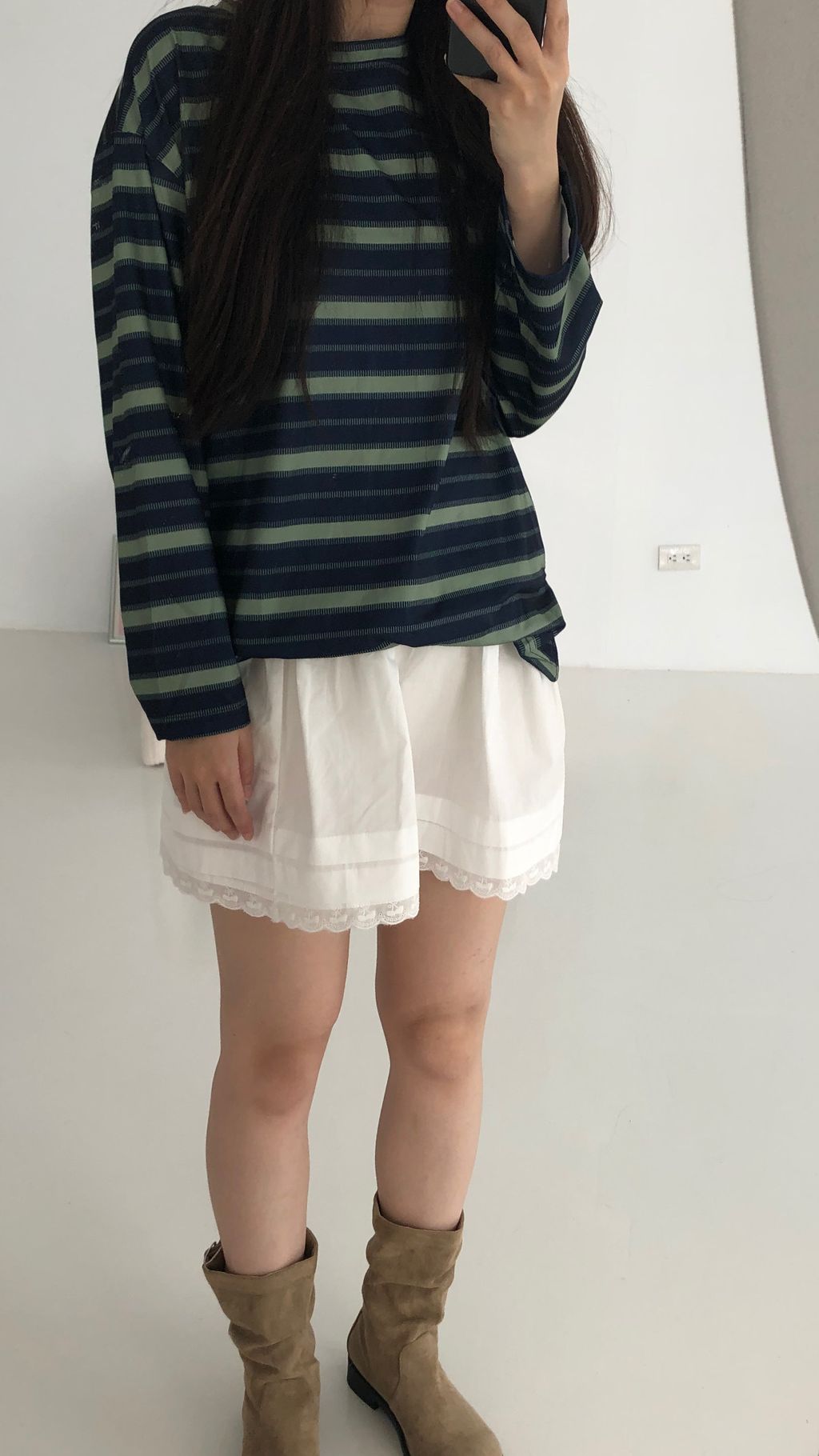 71BB4587-8E49-434D-9185-DC75850AC7EA