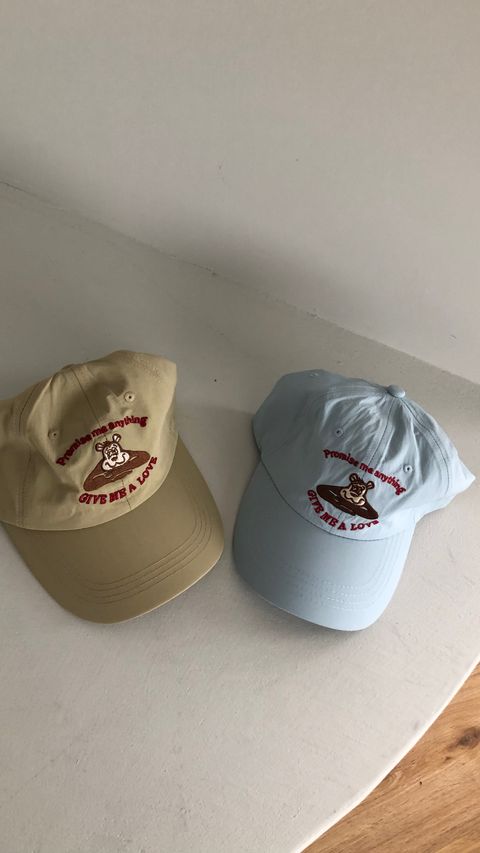 AB788A3B-0D50-4A45-B5AA-3961AF7DA853