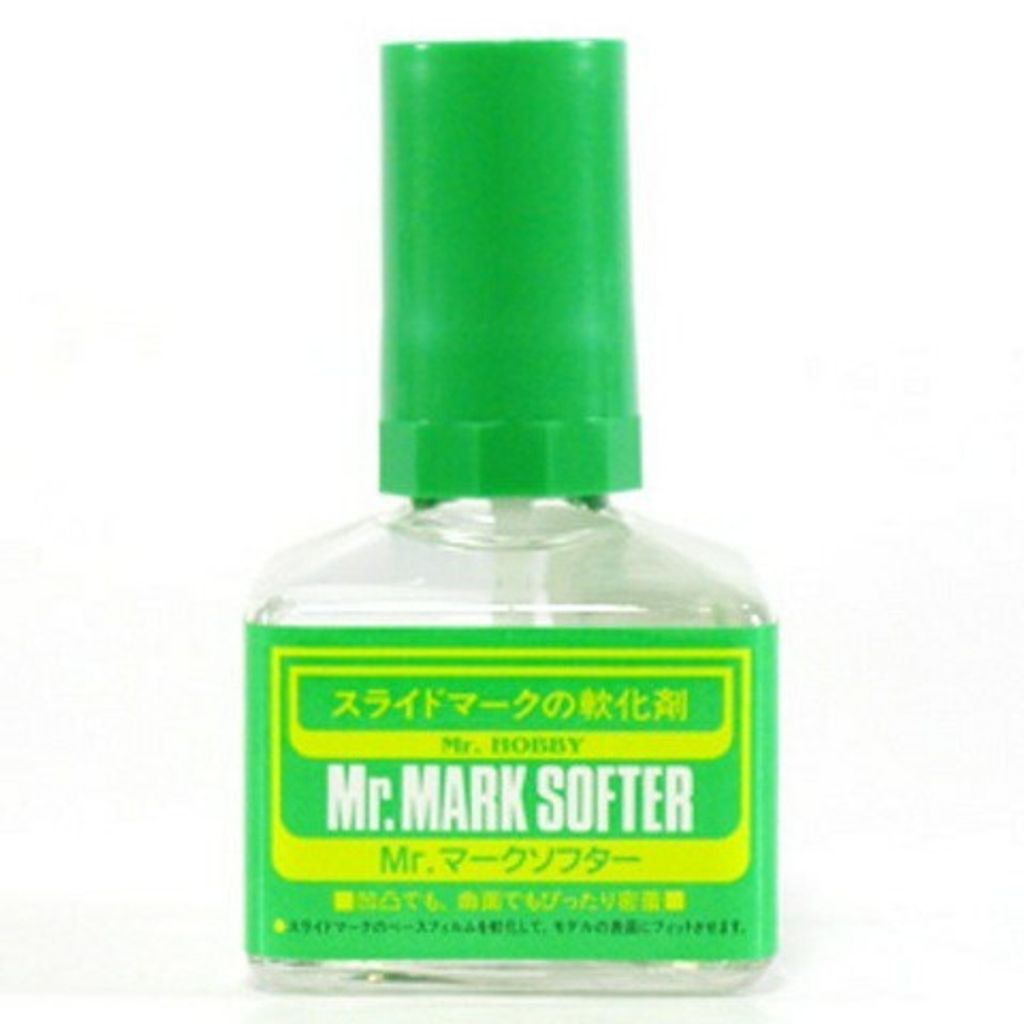 Mr Hobby Mr Mark Softer & Mr Mark Setter(For applying water slide decal
