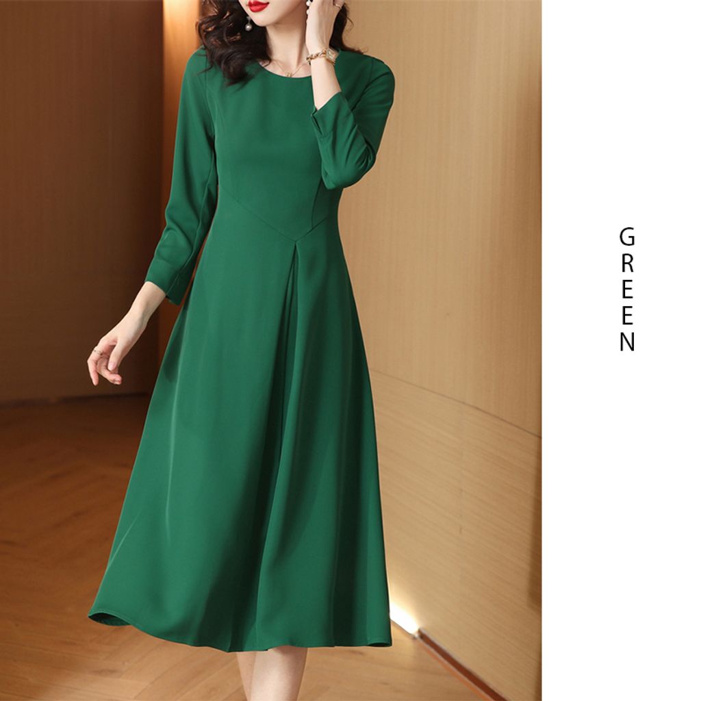 Green Round Neck Mid-length Dress