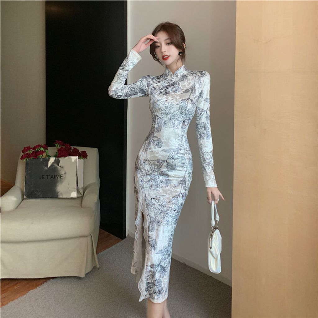 Long-sleeved Velvet Cheongsam Dress