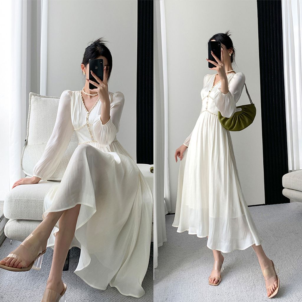 White Long-sleeved V-neck Mid-length Dress
