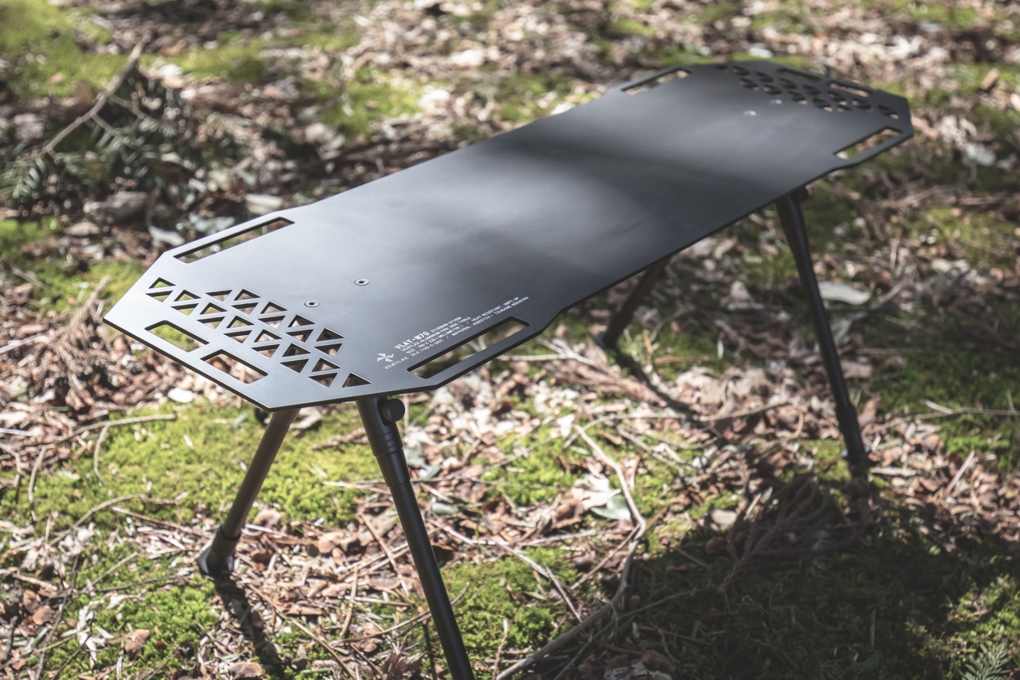 URBANOO 日本 VENTLAX TAKIBI SIDE TABLE 「VLAT-M70」滑板桌