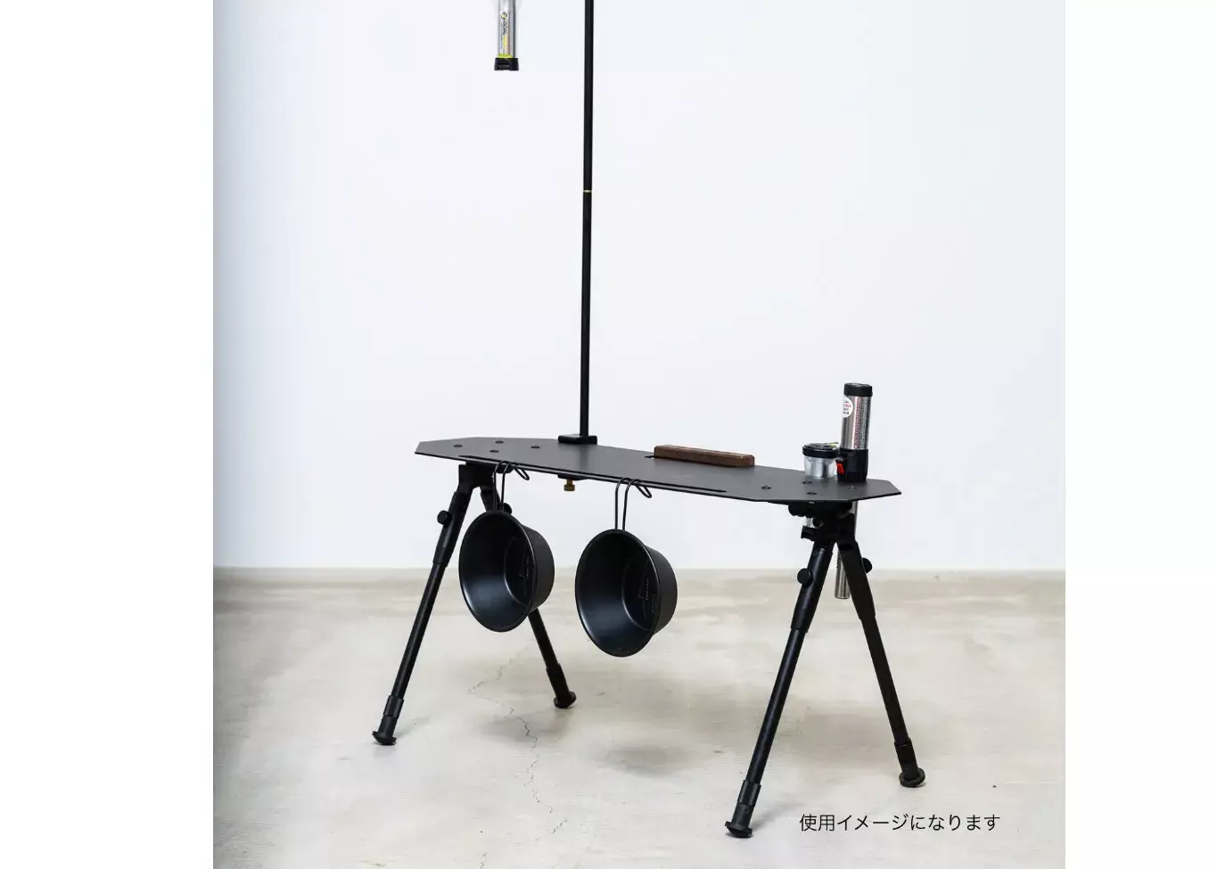 URBANOO 日本アイアン工房  CAMPSHOP 黑色邊桌 木頭飾品／圖 3