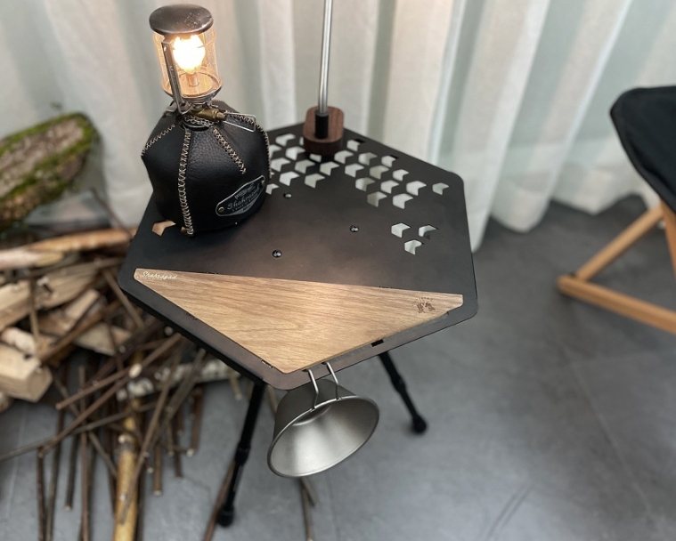 URBANOO 韓國選物 Shahrazad Hexa Table  原木 X 鐵 小邊桌／圖 6