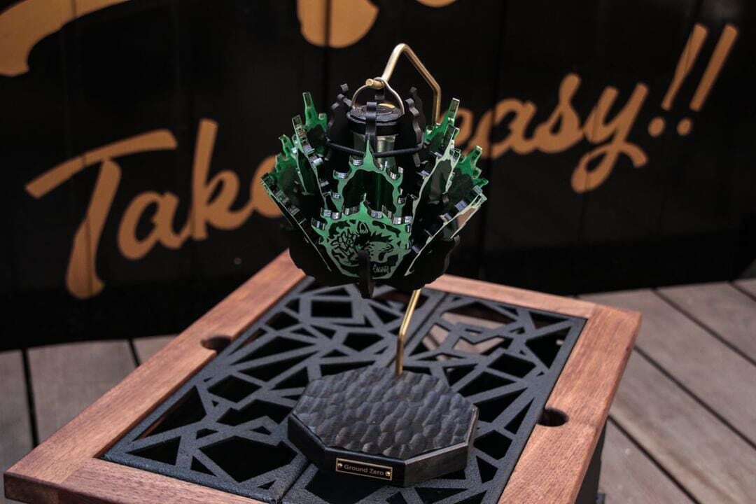 URBANOO 日本 GroundZero Turushi Stand 黑木 燈座 黃銅
