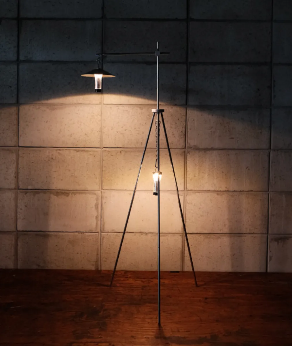 URBANOO 韓國選物 KUNST BAUM 金屬  多功能 燈架 含收納袋／圖 4