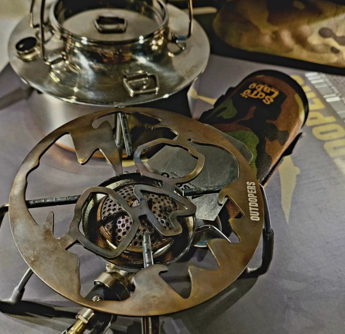 URBANOO選物 韓國outdopers品牌 骷髏伍德爐架 Skull Burner Stand 蜘蛛爐架 SOTO爐架／圖 4