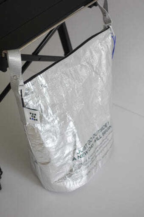 8561489592915064_261099300